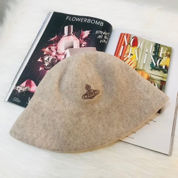Vivienne Westwood Accessories - Vivienne Westwood Bucket Hat